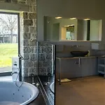 Ficola Private Luxury Estate Mugnano (Umbria)