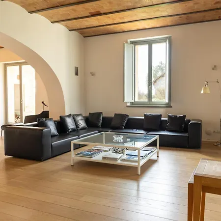 Ficola Private Luxury Estate Villa