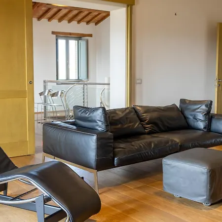 Ficola Private Luxury Estate Mugnano (Umbria)