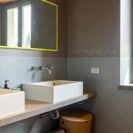 Ficola Private Luxury Estate Mugnano (Umbria)