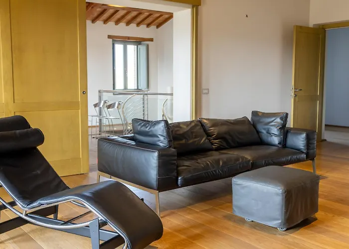 Ficola Private Luxury Estate Mugnano (Umbria)